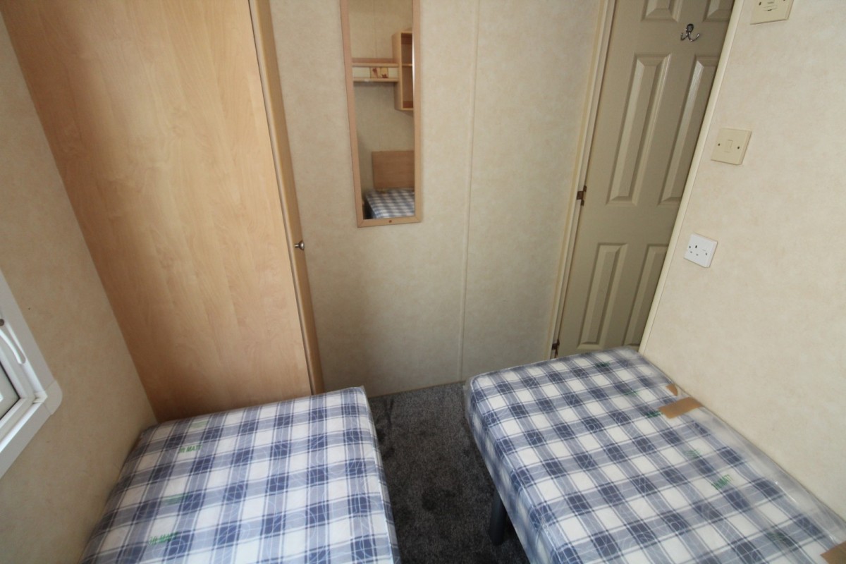 2009 Willerby Vacation shower room