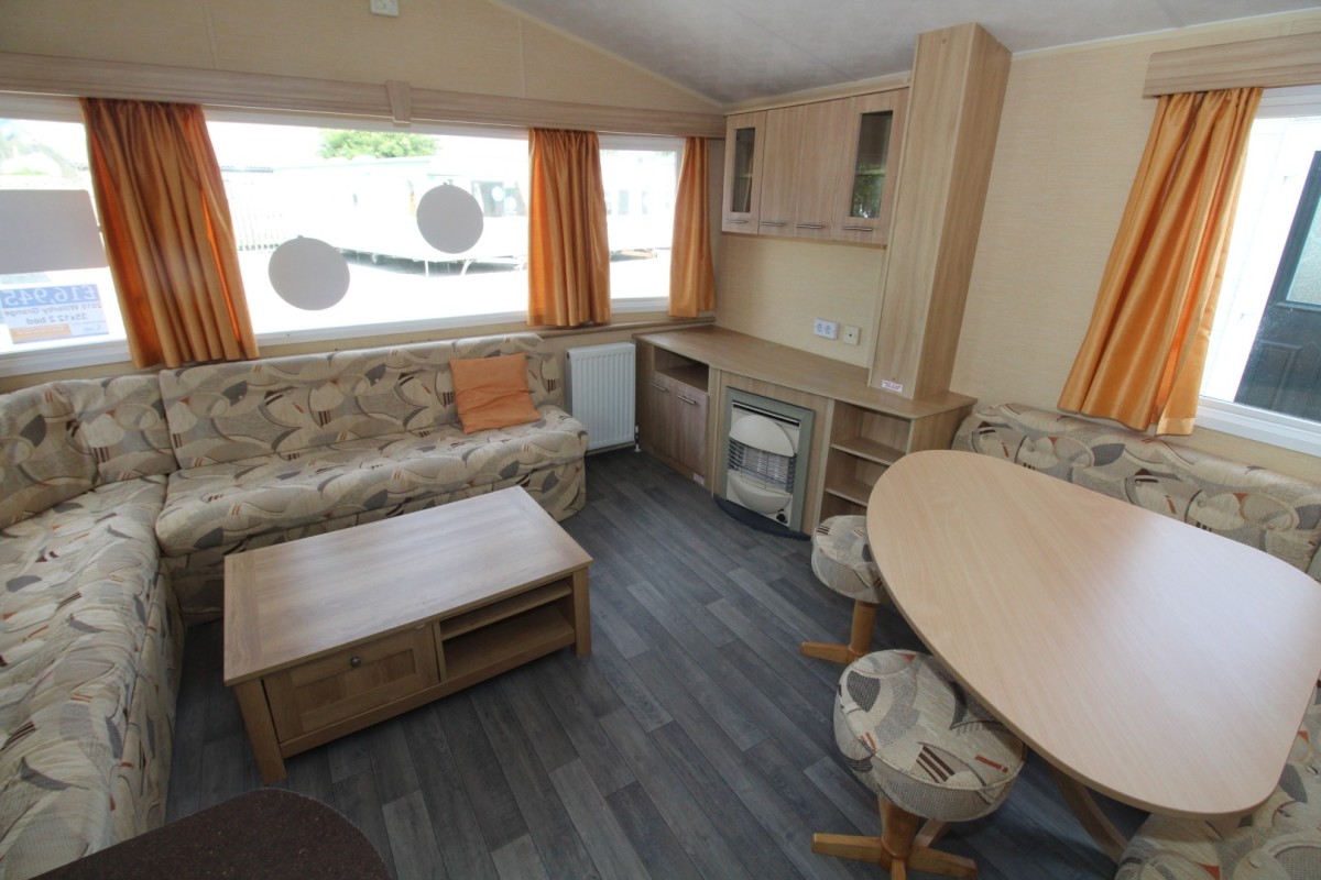 2010 Willerby Grange lounge area