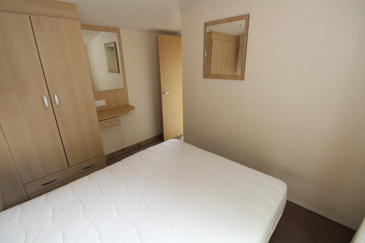 double bedroom with wardrobes