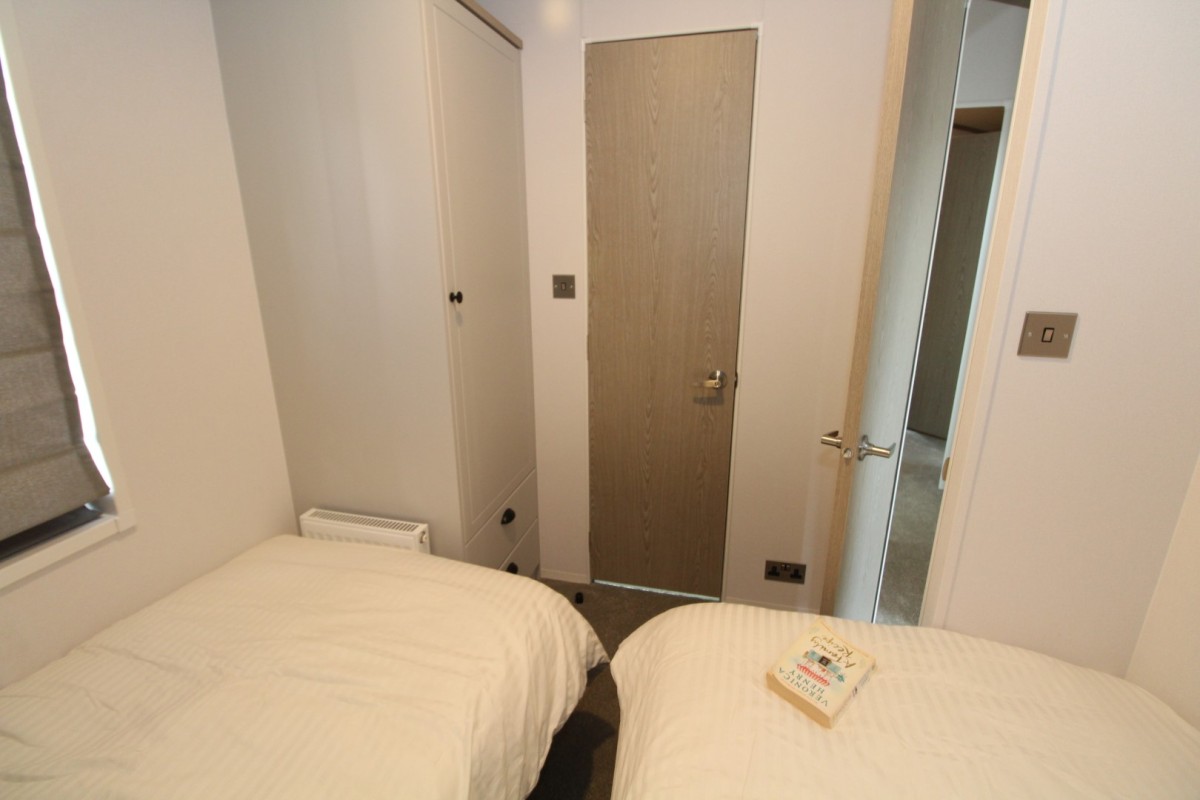 second view of the twin bedroom