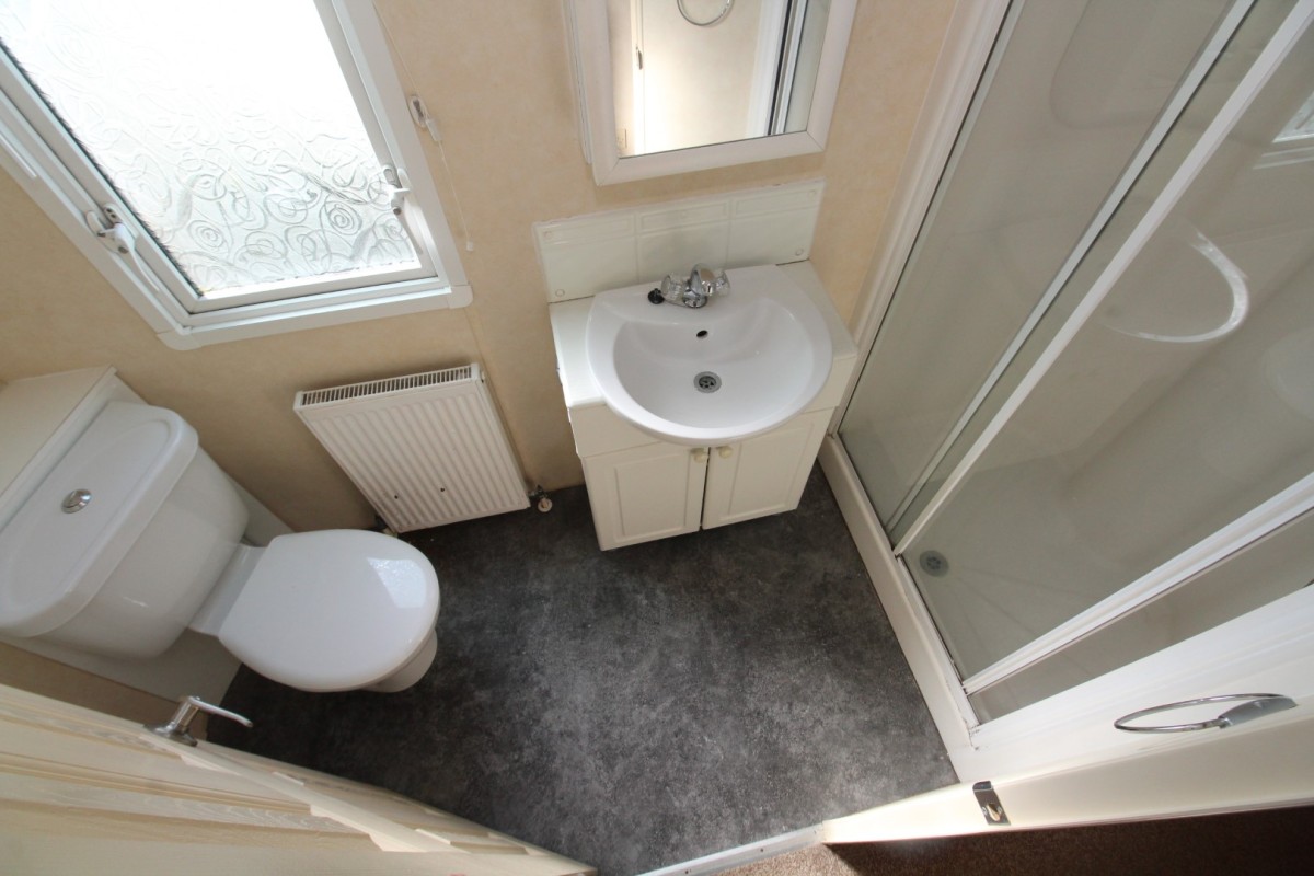 2007 Willerby Salisbury shower room