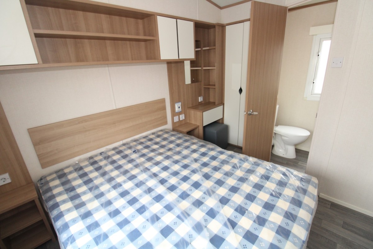 second view of double bedroom