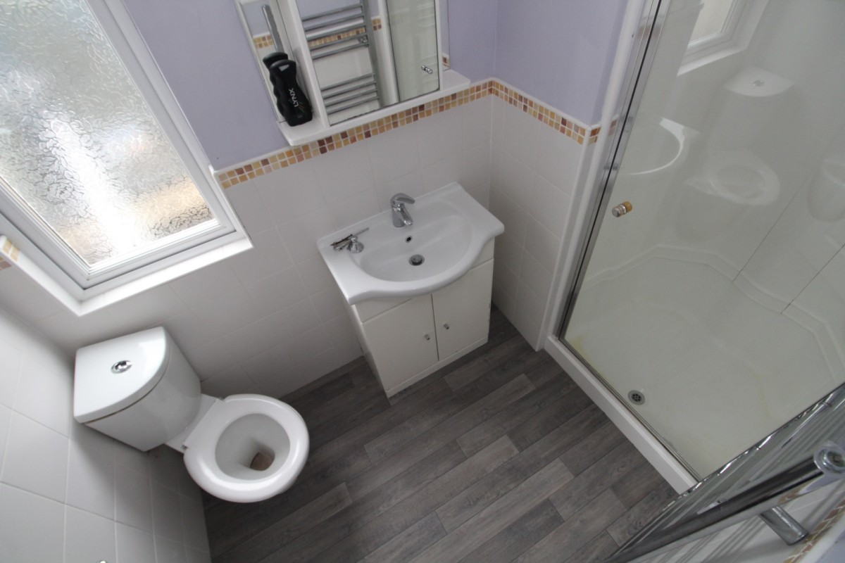 2012 Prestige Sea Breeze shower room