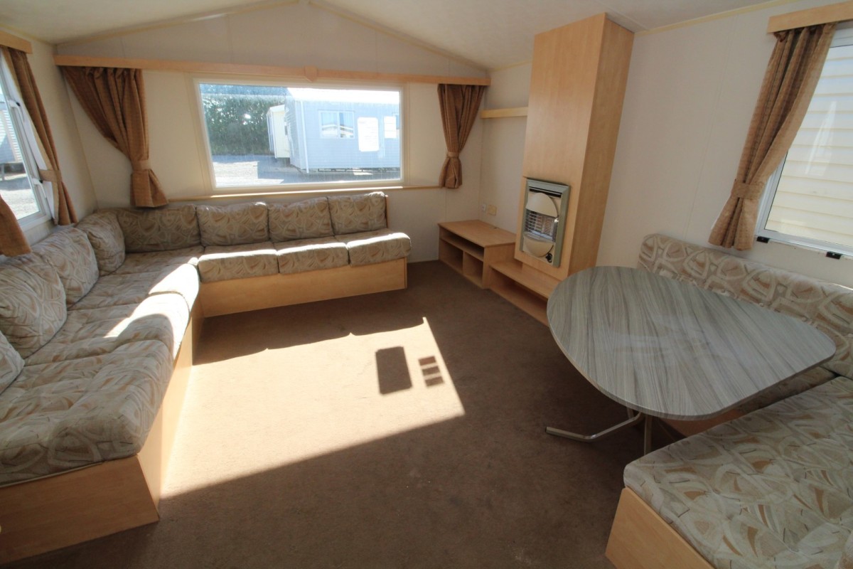 2010 Willerby Vacation lounge area