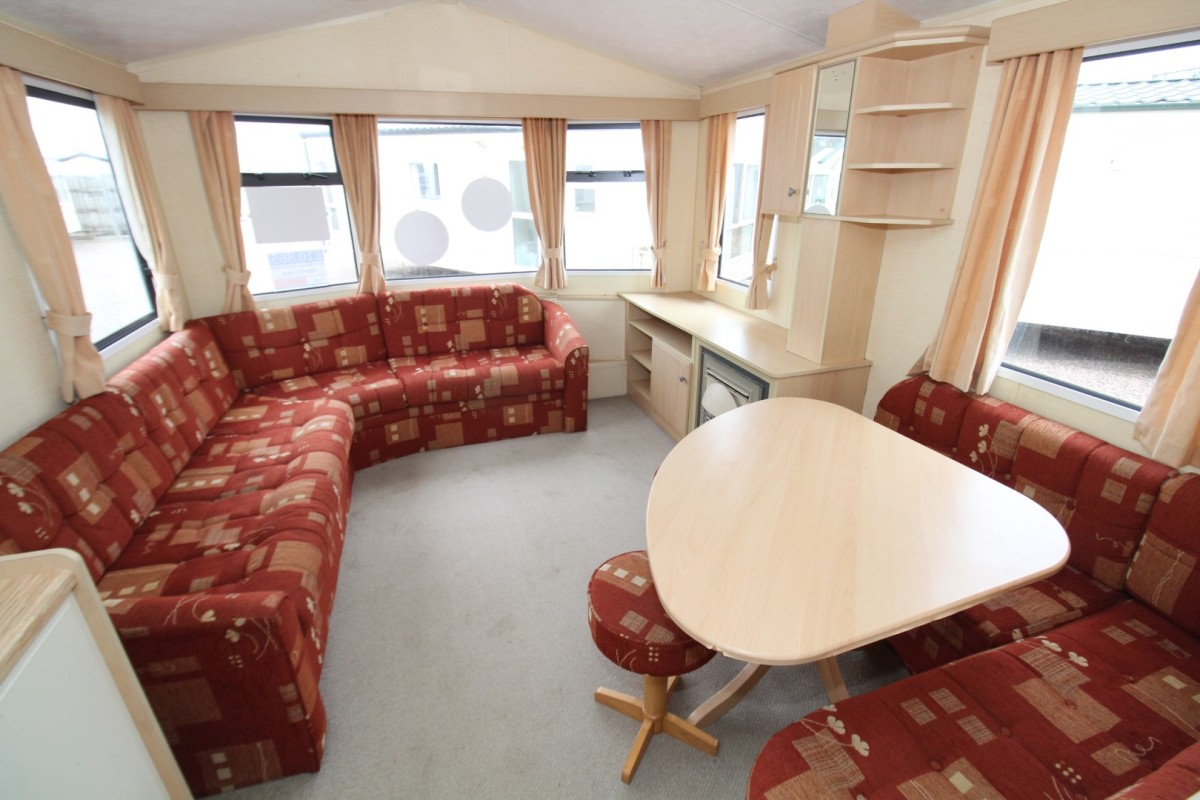 2011 Willerby Herald Gold lounge area