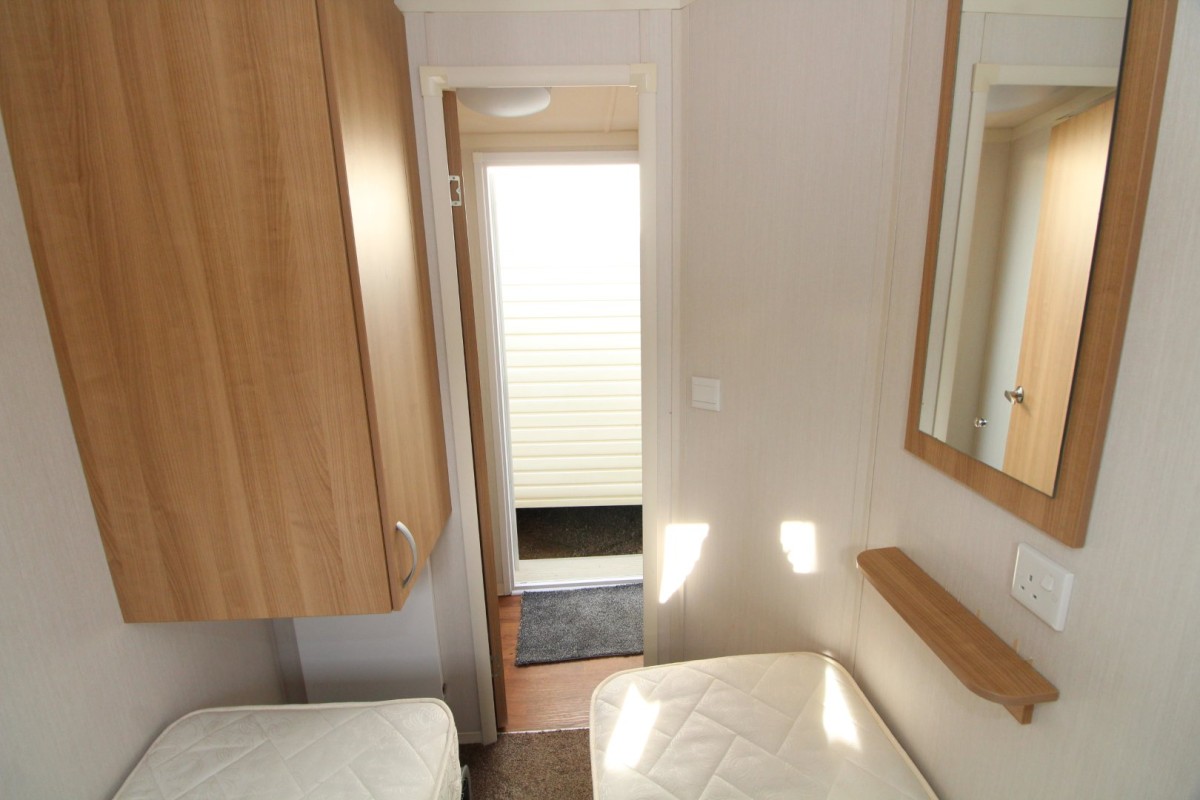second view of the twin bedroom