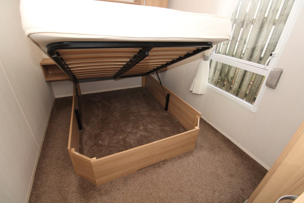 lift up double bed for storage