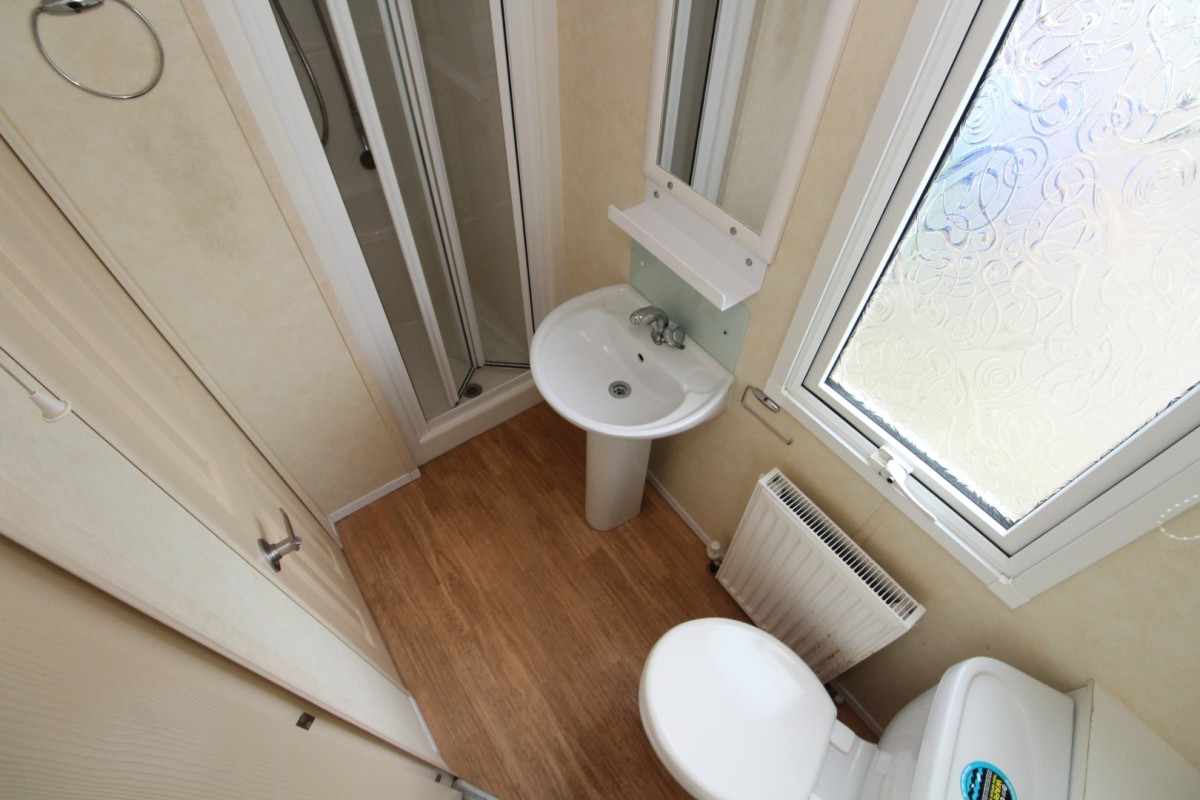 2007 Willerby Richmond shower room