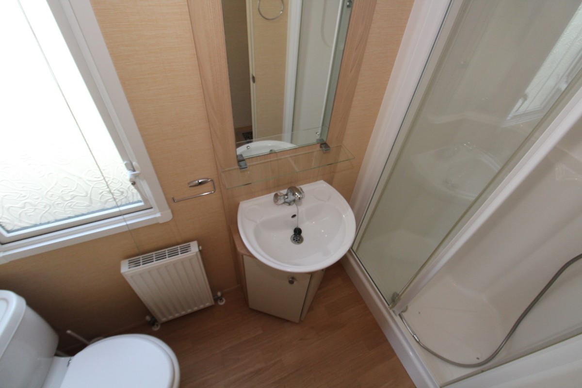 2010 Willerby Westmorland family shower room