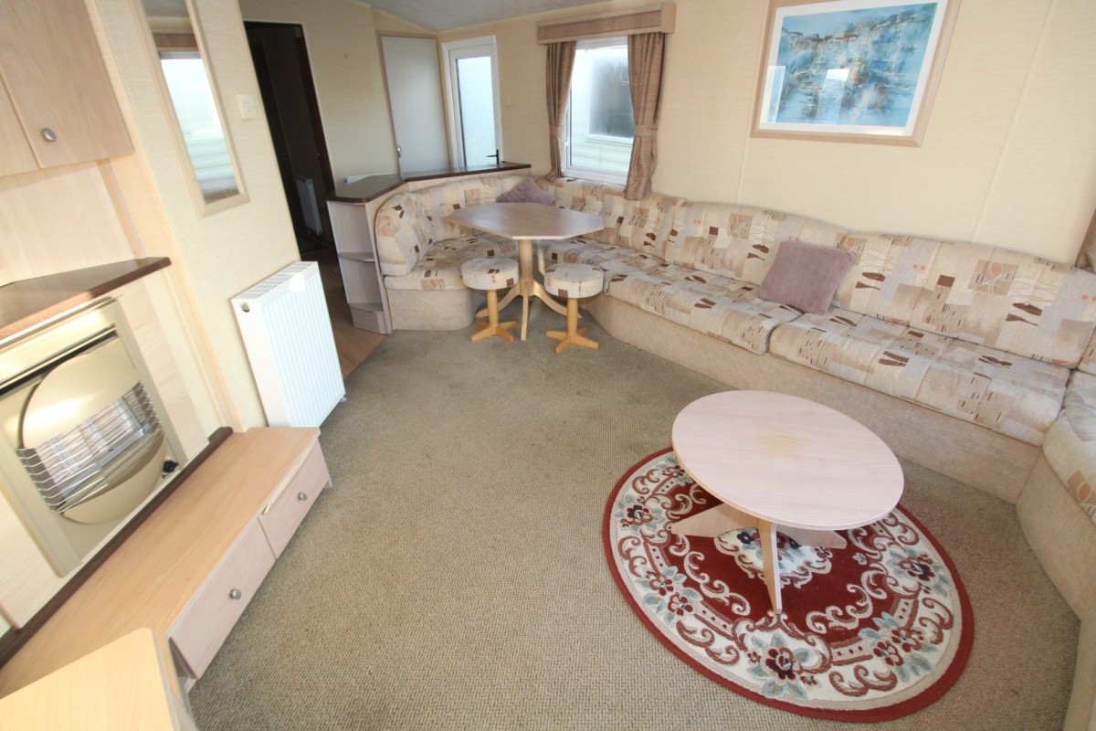 2010 Willerby Westmorland lounge and dining area