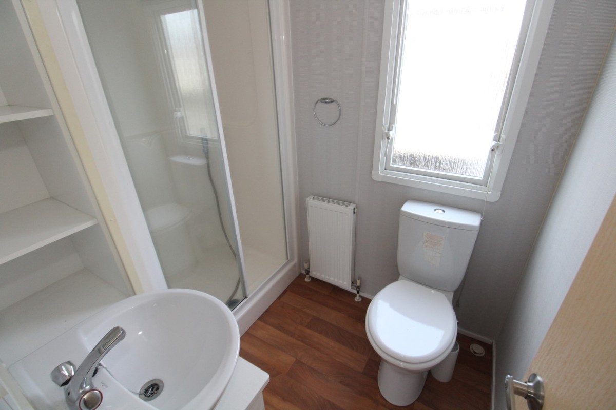 2011 Willerby West shower room