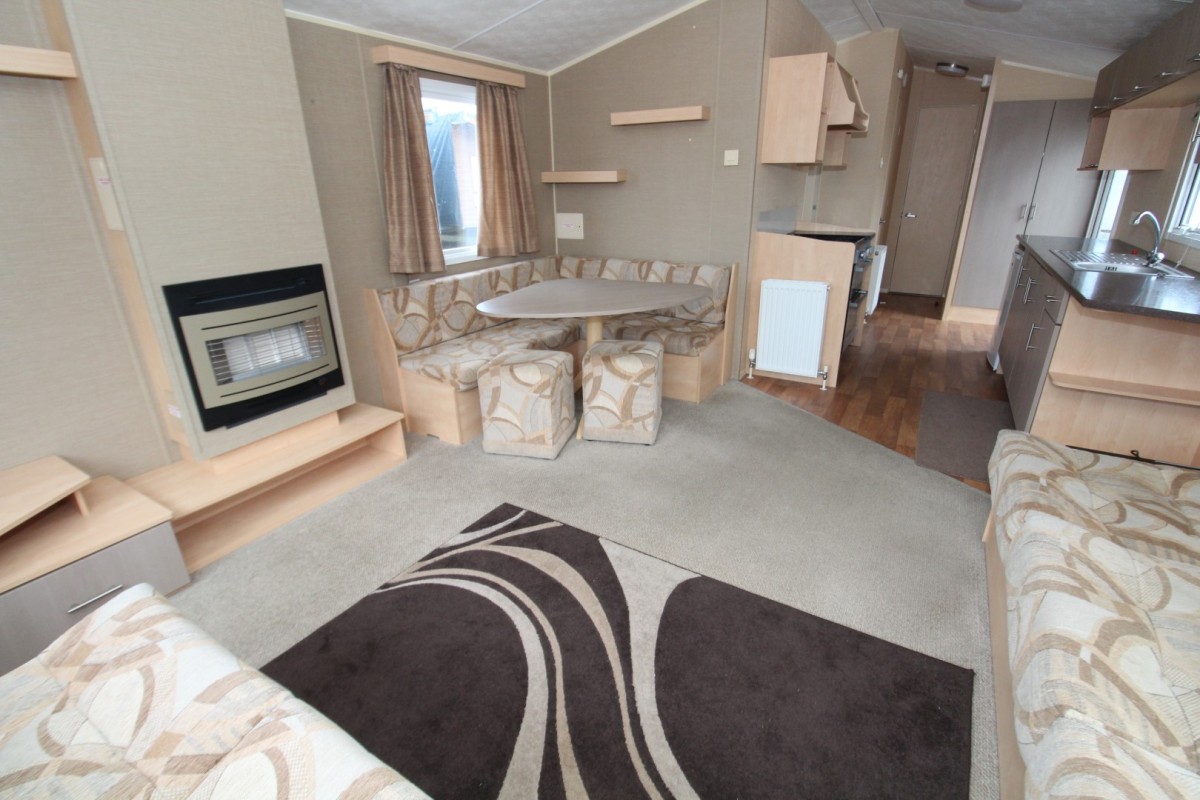 2011 Willerby West lounge and dining area