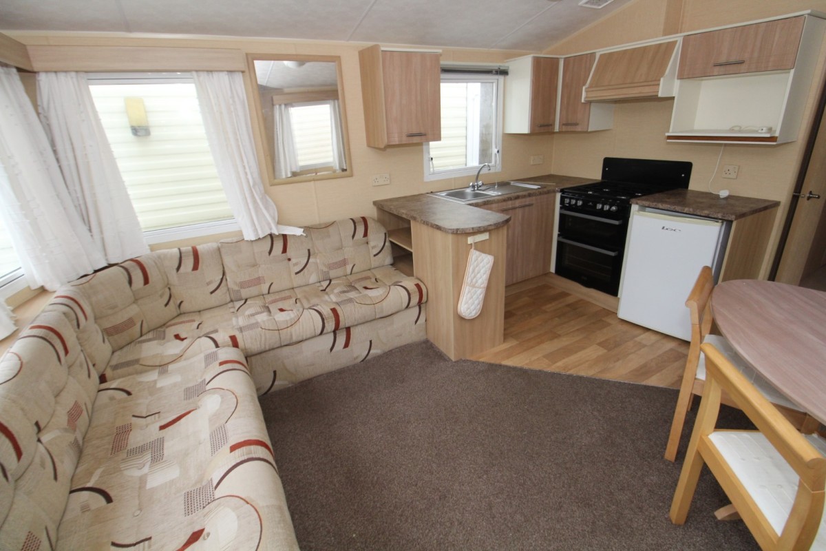 2010 Willerby Rio lounge to kitchen