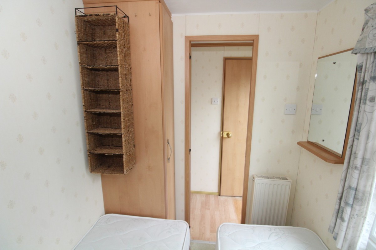 second view of the twin bedroom