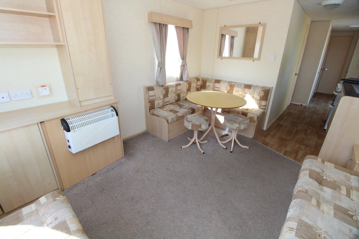 lounge to dining area in the 2010 Abi Vista