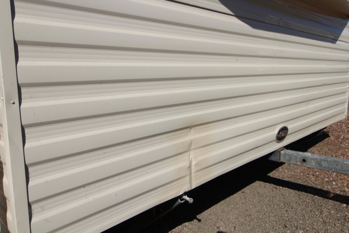 2010 Abi Vista with damaged side