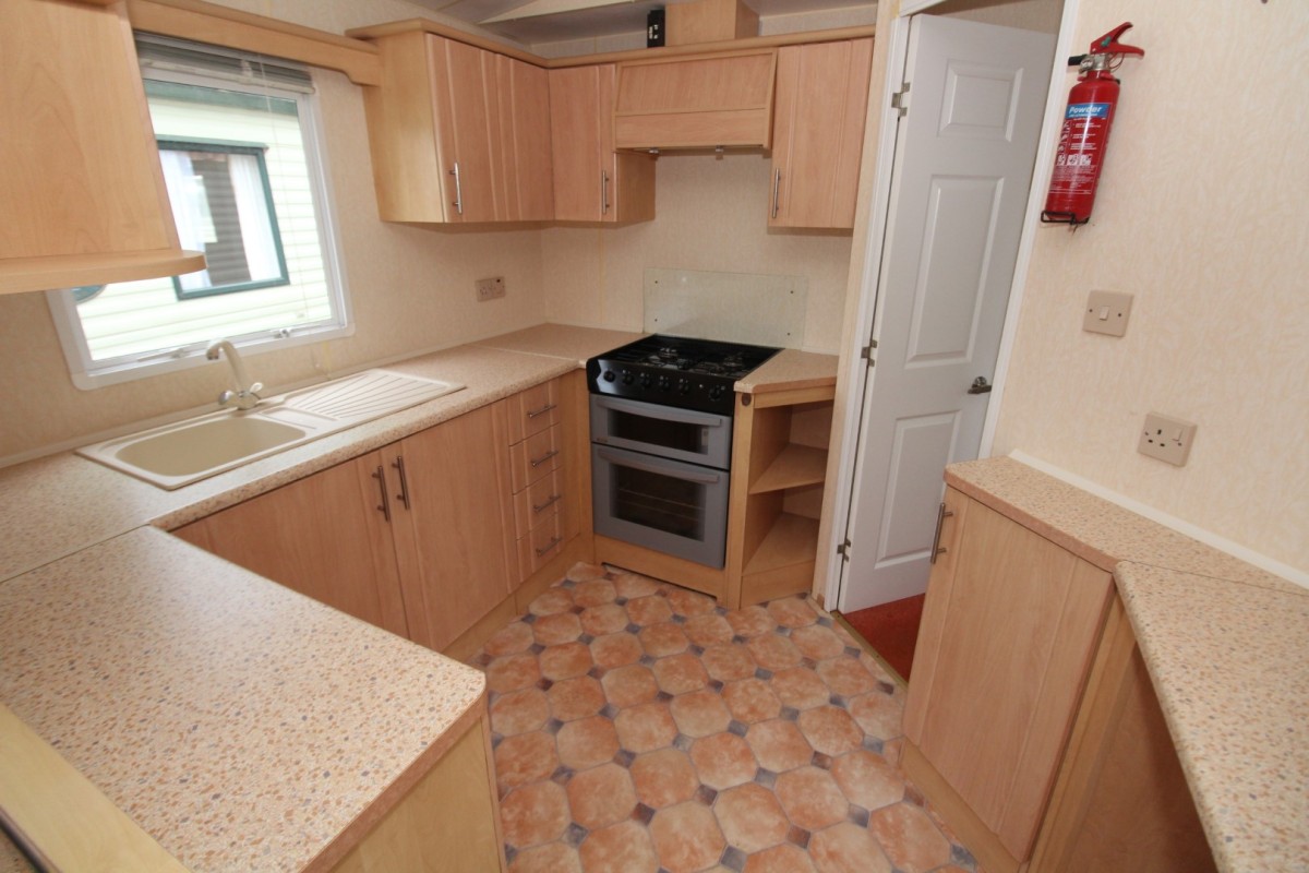 2005 Abi Arizona open plan kitchen