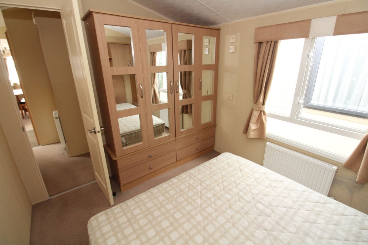 double bedroom with en-suite