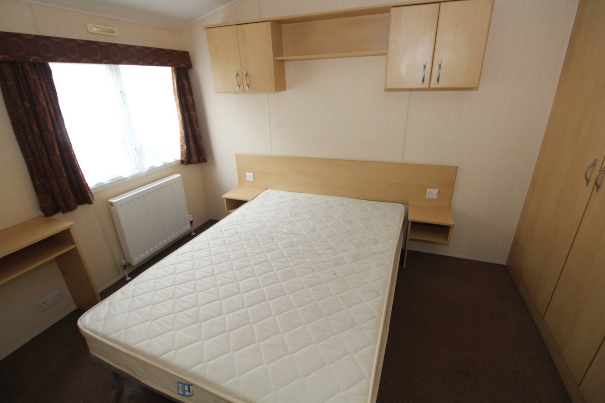 double bedroom in the 2011 Atlas Chorus