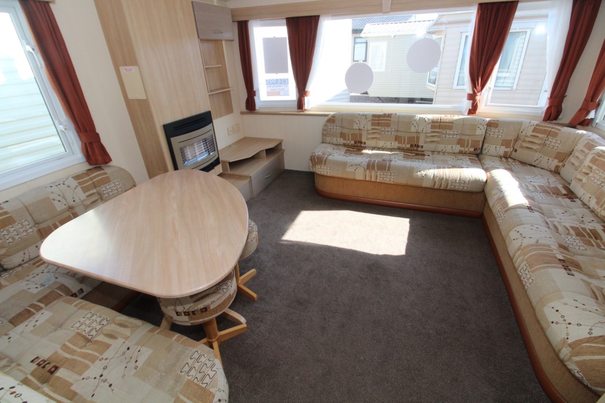 2011 Willerby Rio lounge area