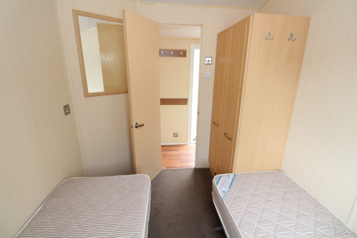 2011 Willerby Rio shower room