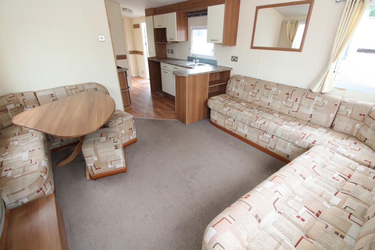 2011 Willerby Rio lounge to kitchen