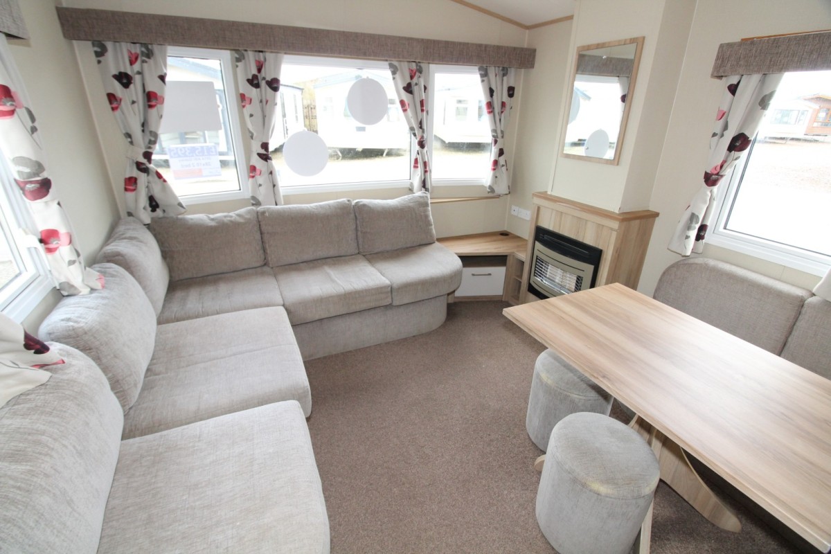 lounge and dining area in the 2014 Abi Oakley 