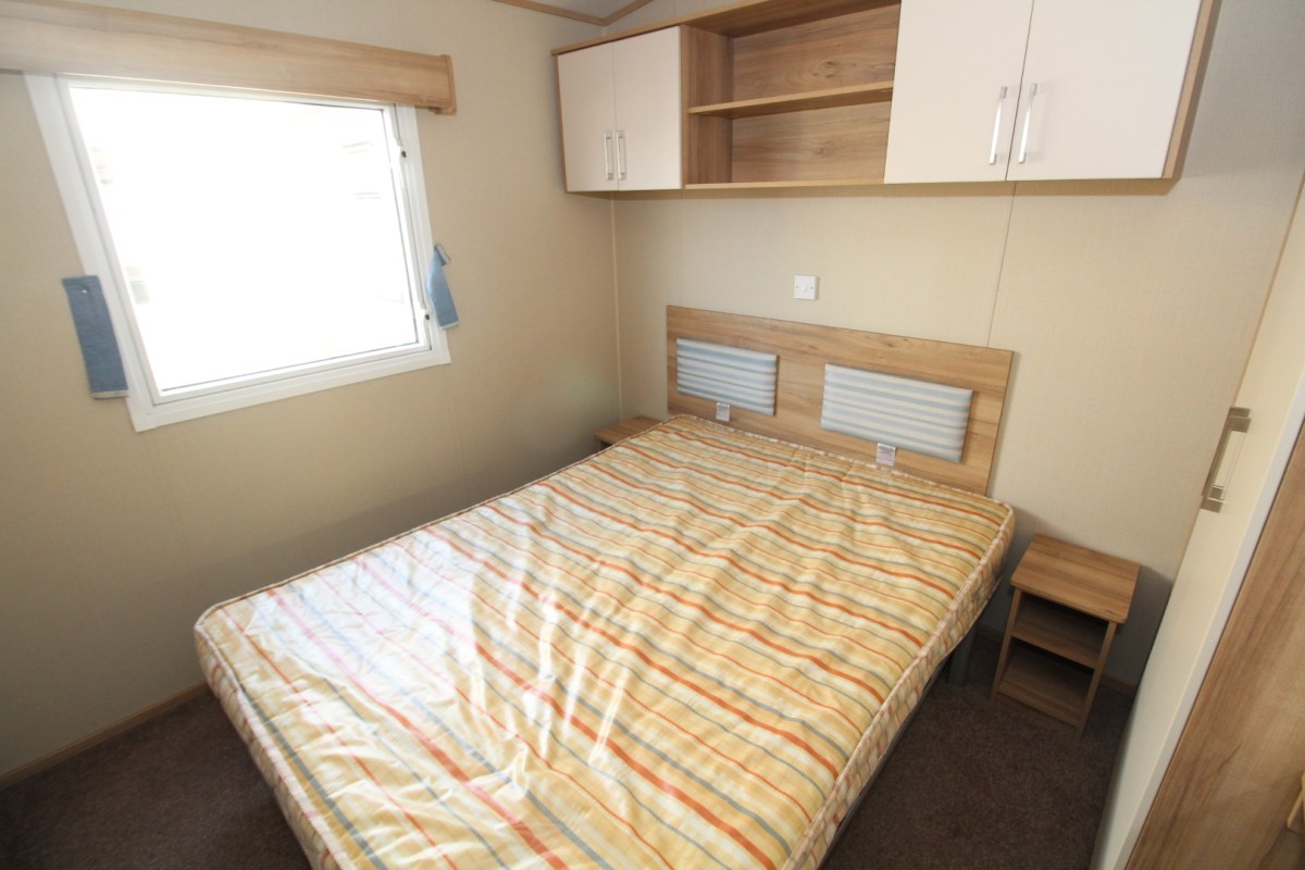 2014 Abi Oakley double bedroom