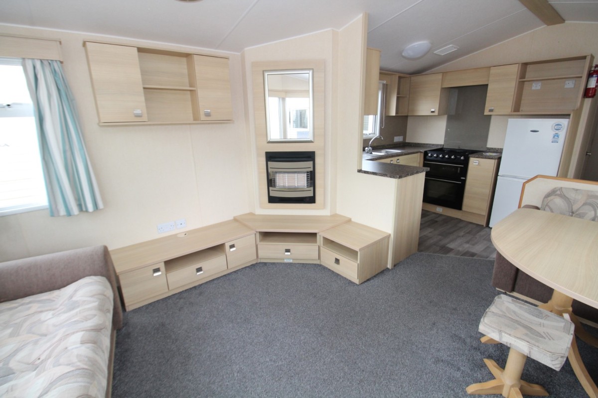 open plan living space in the 2013 Atlas Everglade