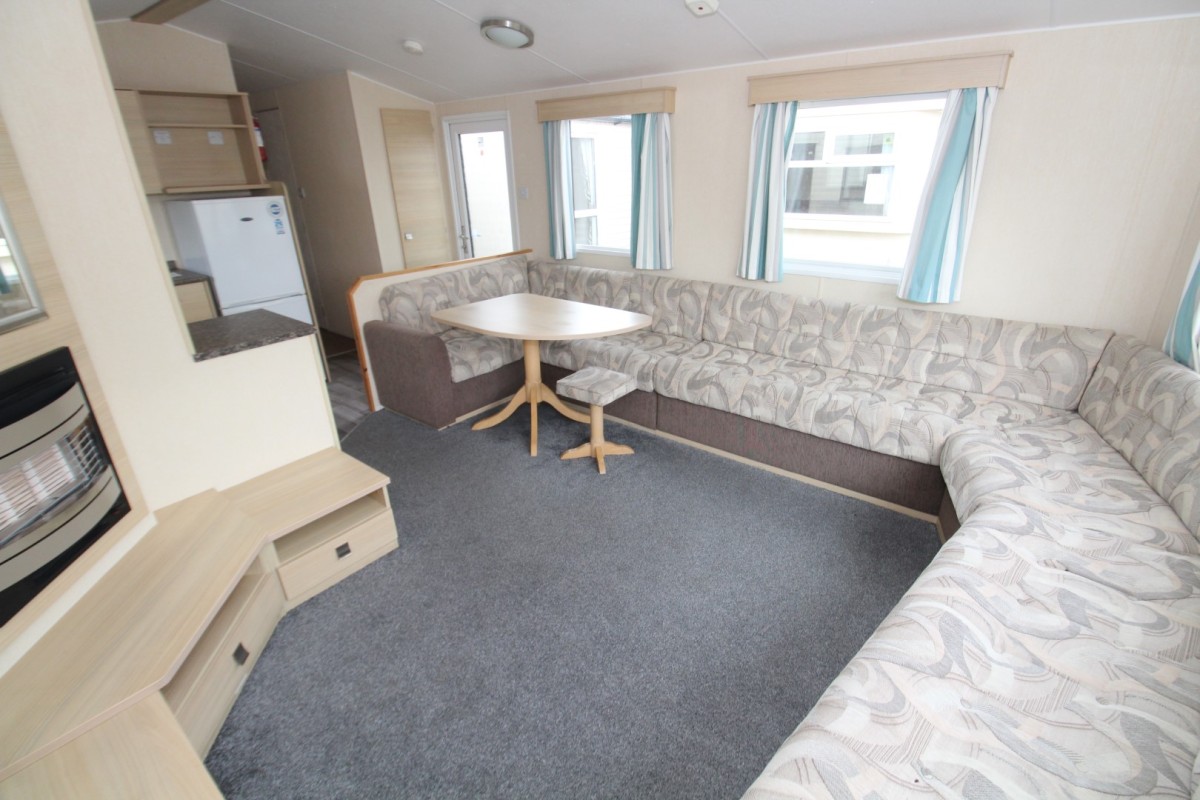 u shaped sofas in the lounge in the 2013 Atlas Everglade