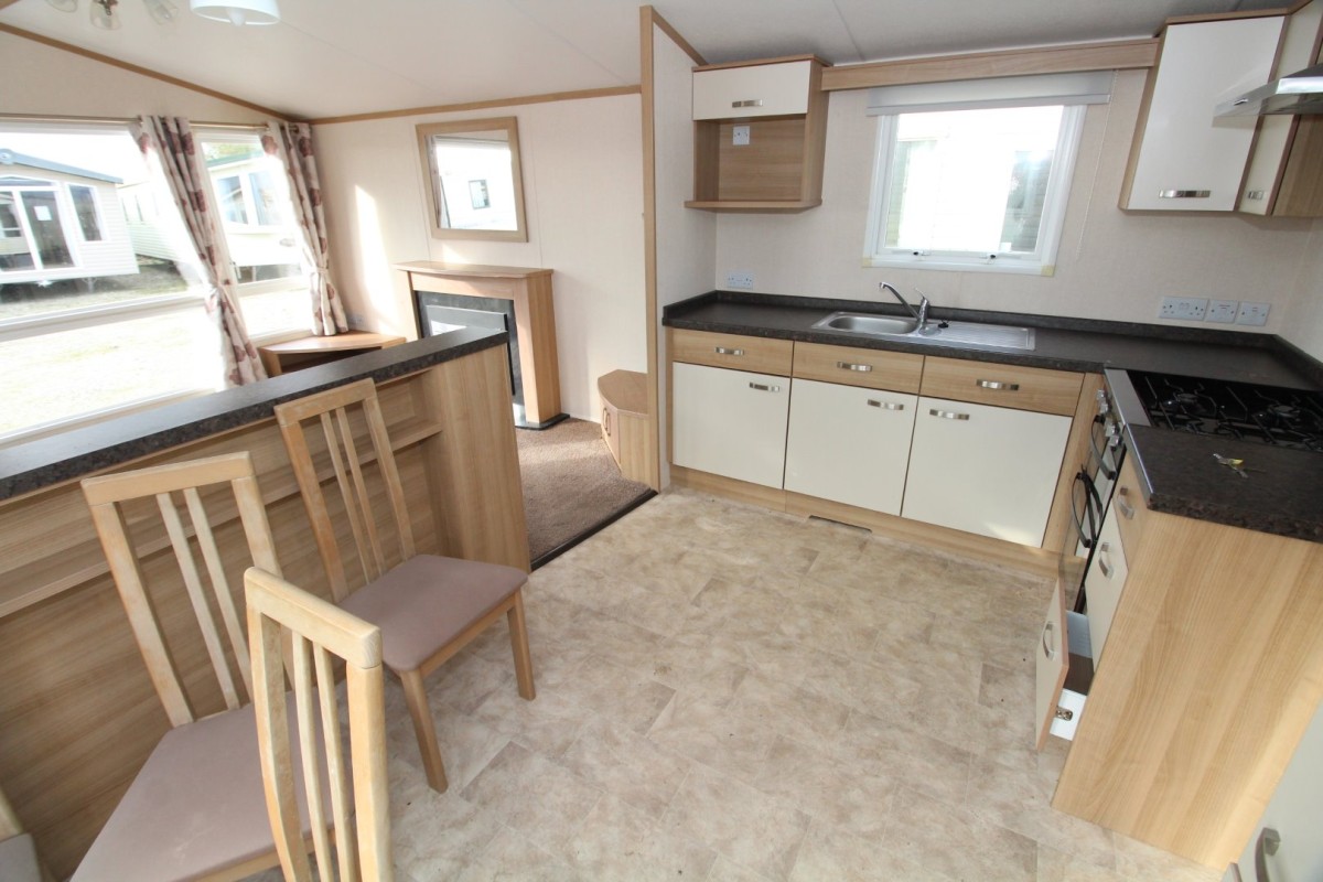 kitchen in the 2013 Atlas Ruby