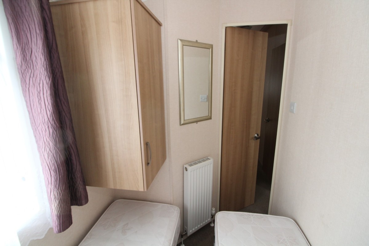 second view of the twin bedroom