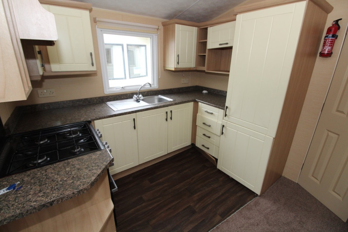 2009 Willerby Leven modern kitchen