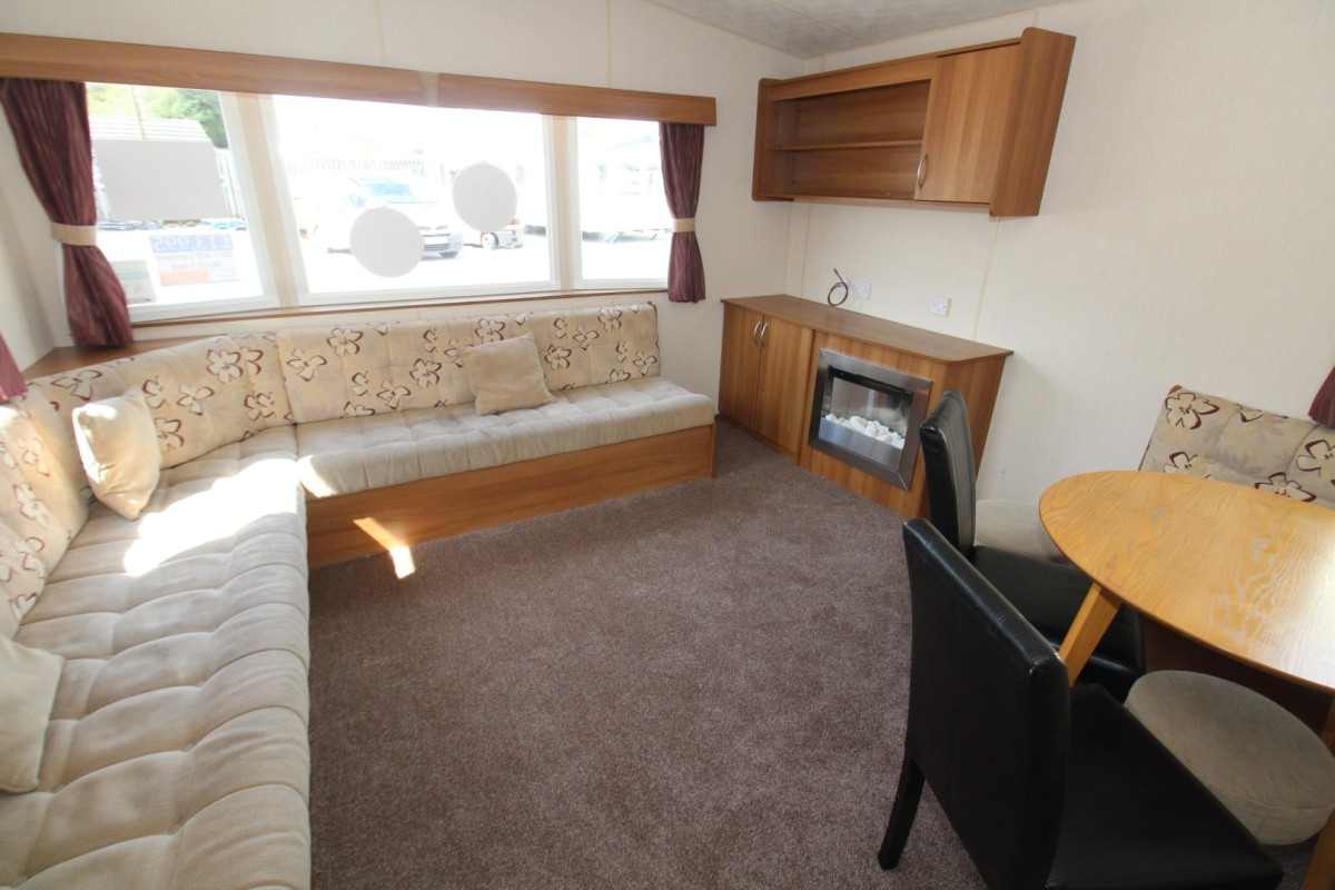 2011 Abi Lomond lounge area
