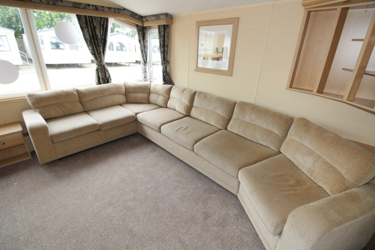 2010 Willerby Granada lounge with sofas