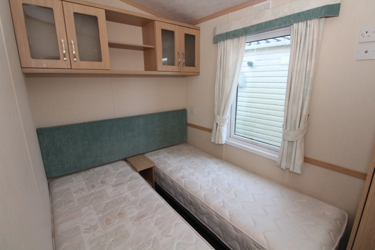 third bedroom in the 2010 Pemberton Abingdon