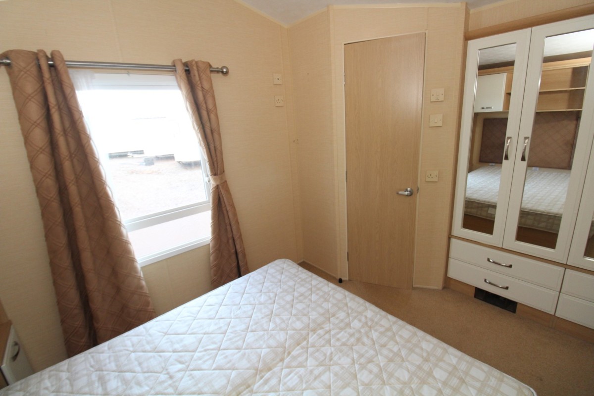 second view of double bedroom