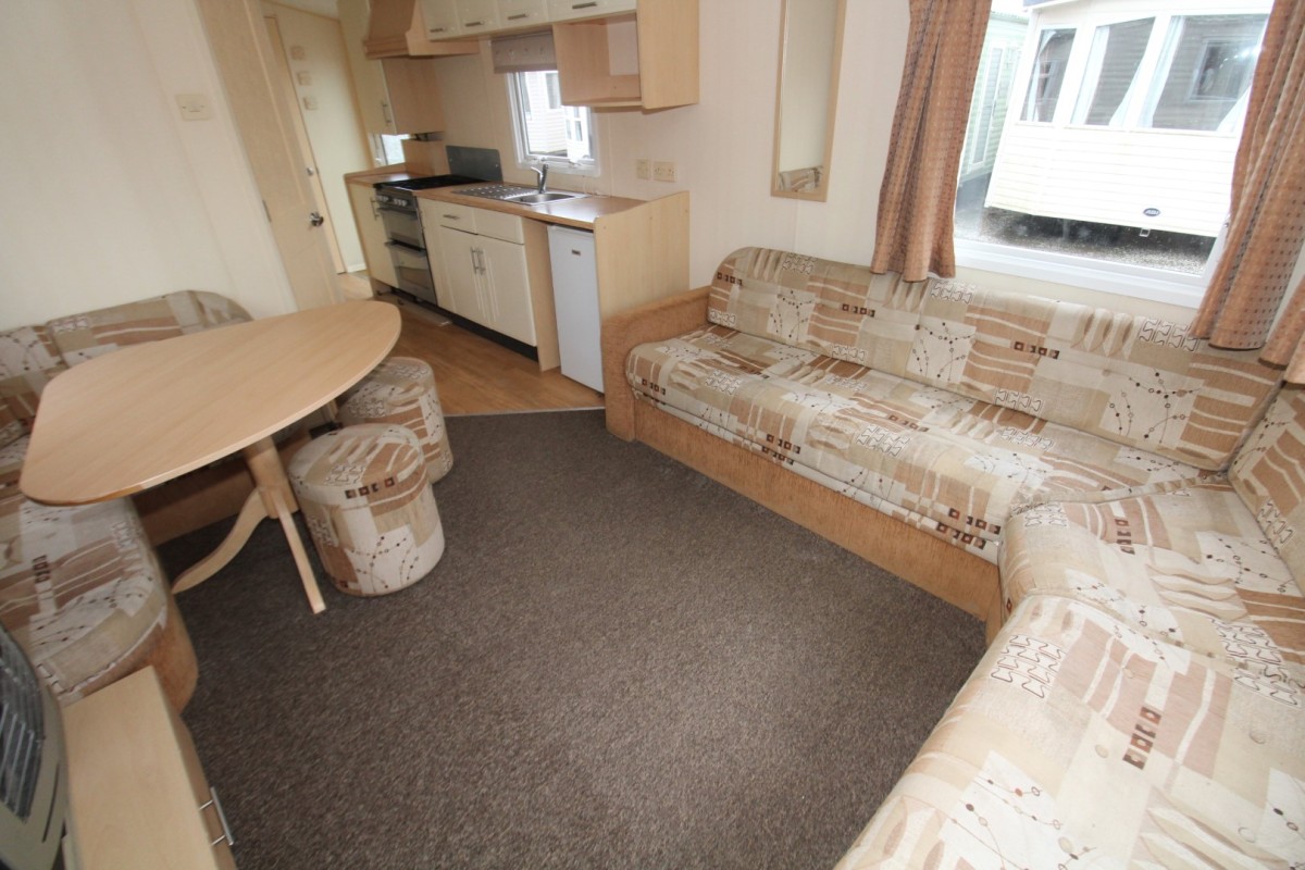 lounge space in the Willerby Solara Gold 2011