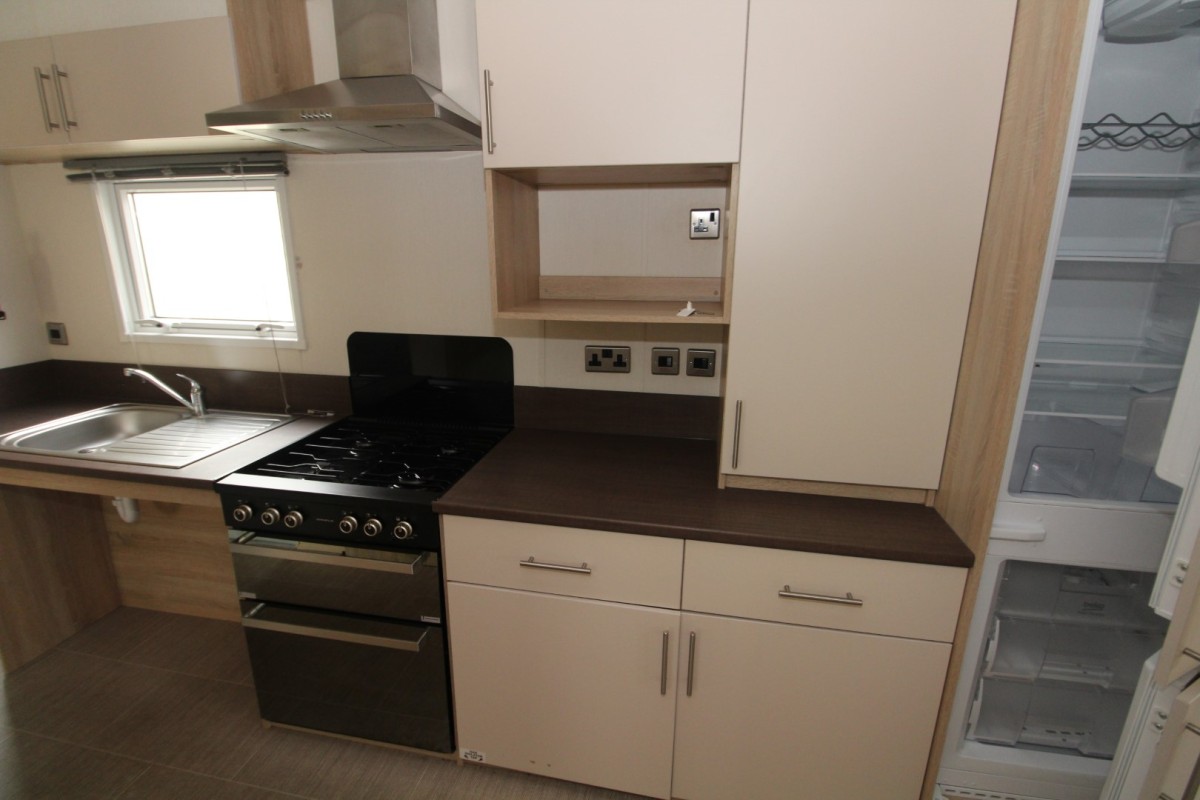 2016 Abi Derwent oven in kitchen