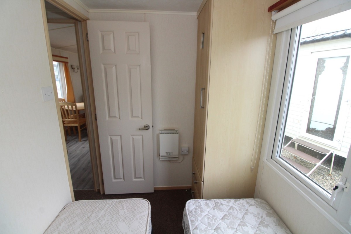 second view of the twin bedroom