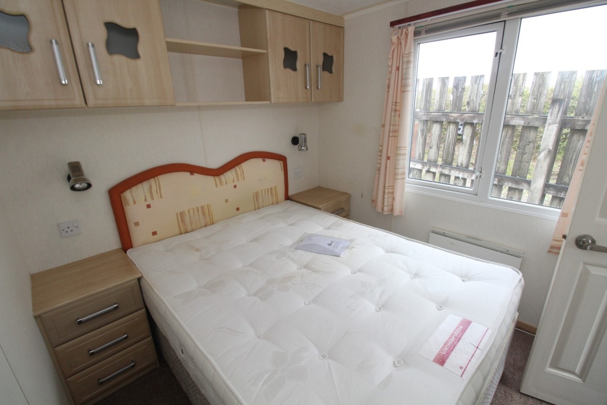 2005 Brentmere Windsor double bedroom