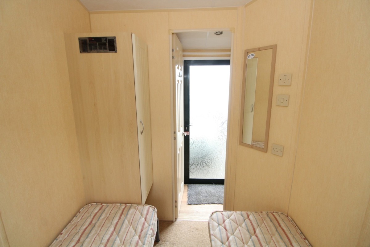 double bedroom in the 2008 Willerby Herald Gold