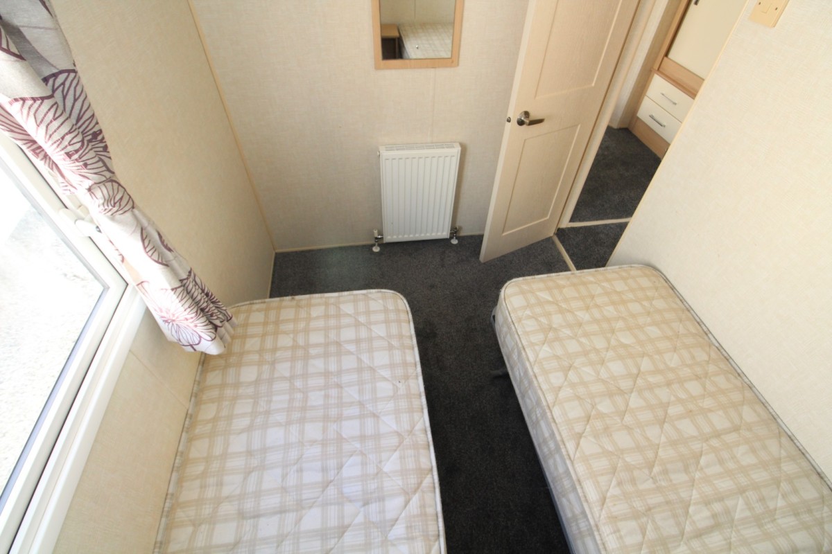 second view of the twin bedroom