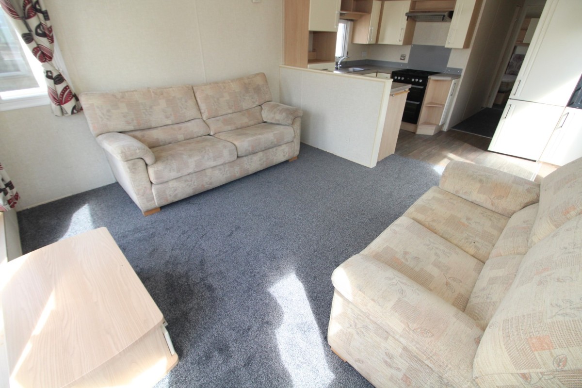 lounge to dining area in the Willerby Sierra 2013