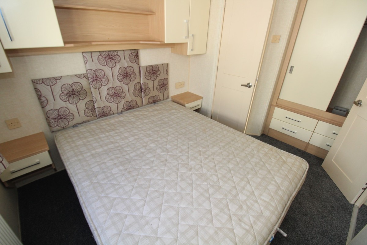 second view of the double bedroom