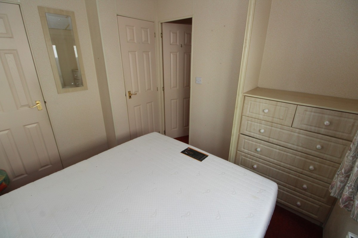double bedroom with en-suite in the 2001 BK Seville