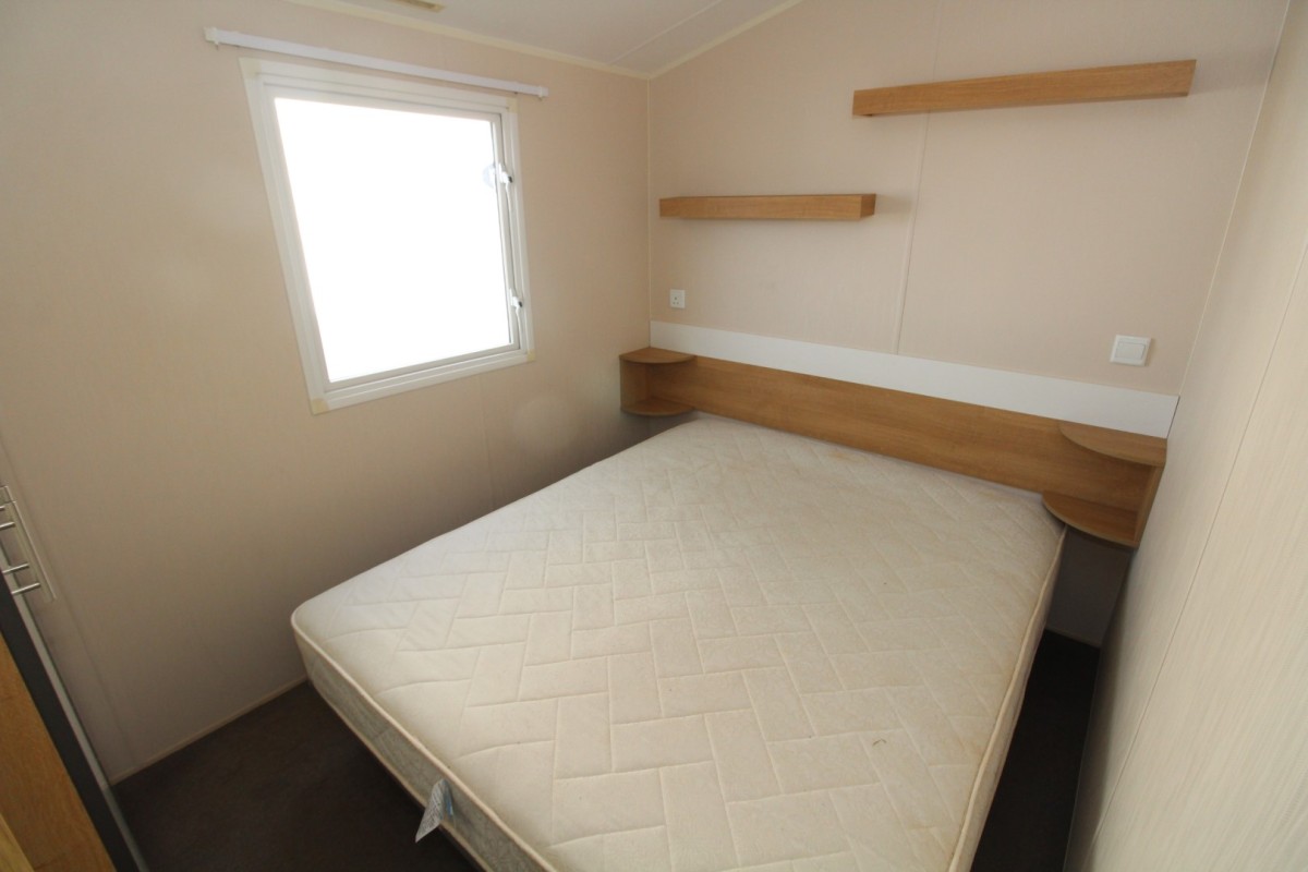 2014 Willerby Vacation double bedroom