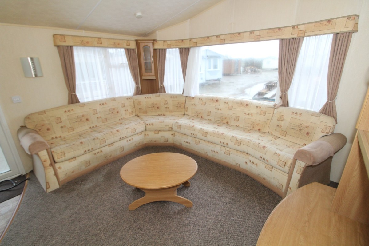 2006 BK Caprice sofas and coffee table