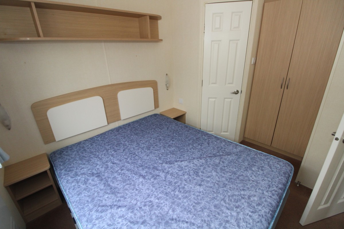 second view of the double bedroom