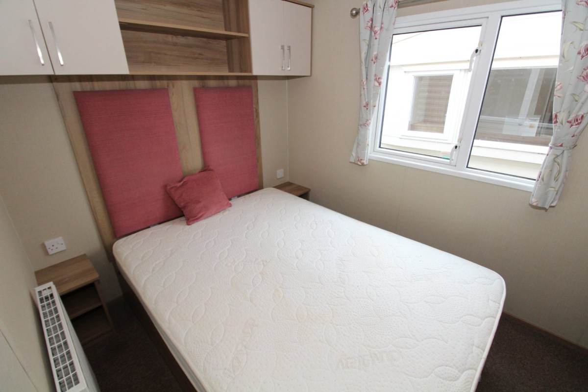 2016 ABI Oakley double bedroom